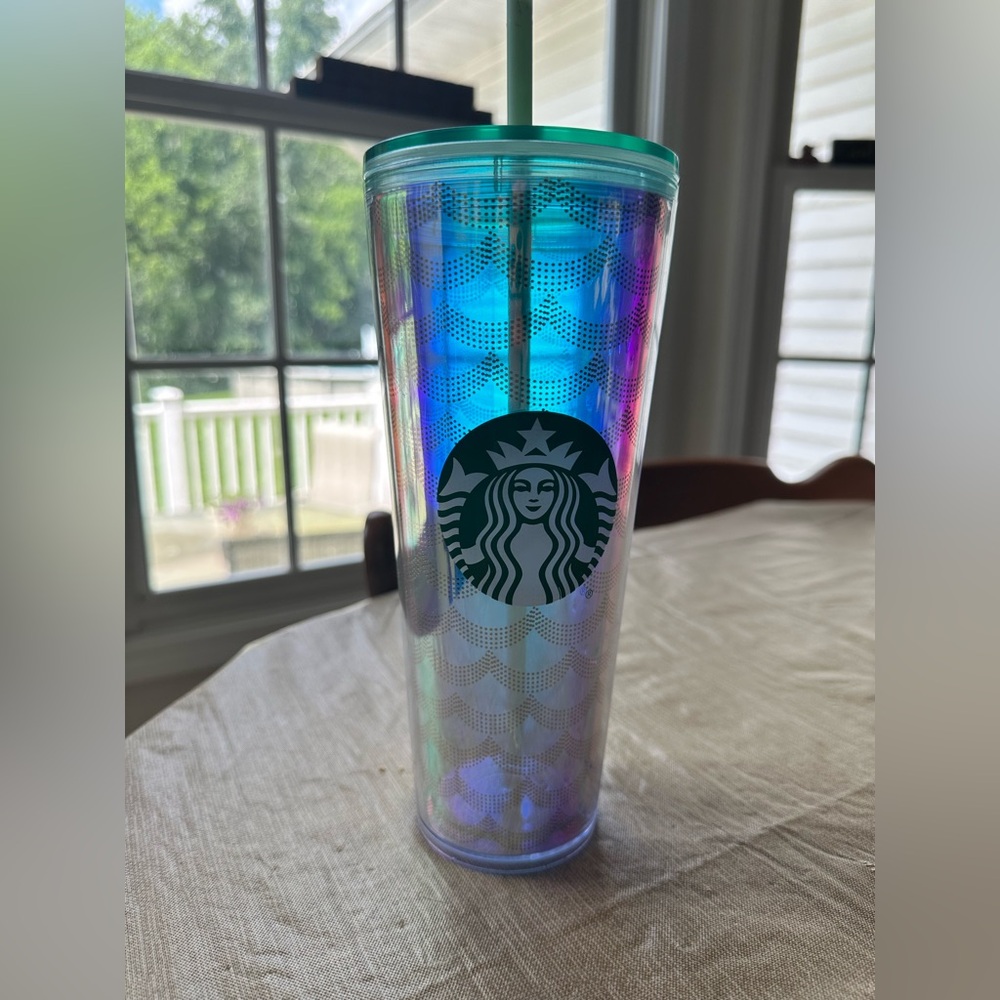 Starbucks Acrylic Iridescent Rainbow Siren Scales Cold Cup Mermaid Tumbler 24 oz